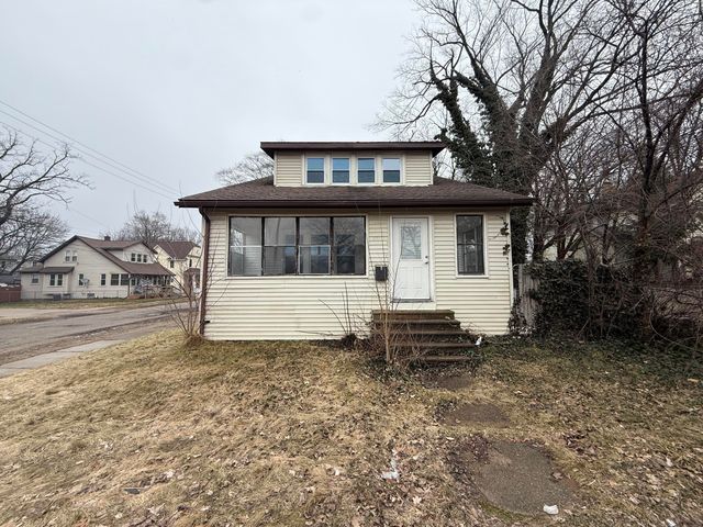 2303 Portage Street, Kalamazoo City, MI 49001