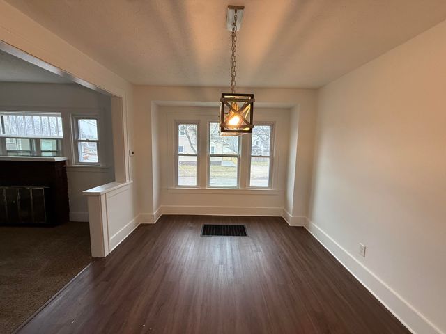 2303 Portage Street, Kalamazoo City, MI 49001