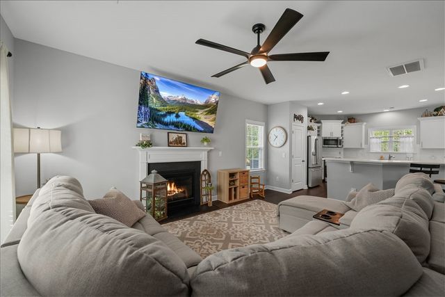 298 Avendell Drive, Easley, SC 29642