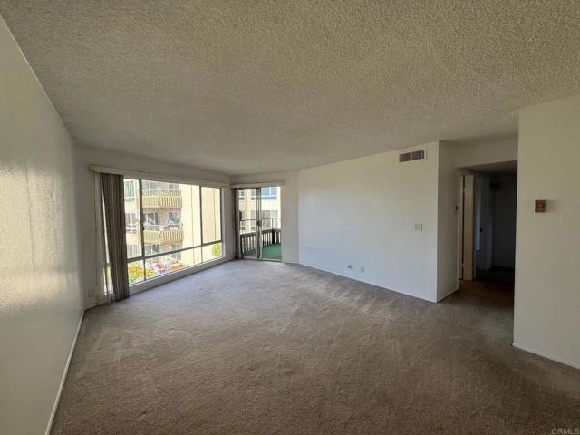 5708 Baltimore Drive 402, La Mesa, CA 91942