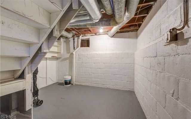 5246 Philip Avenue, Cleveland, OH 44137