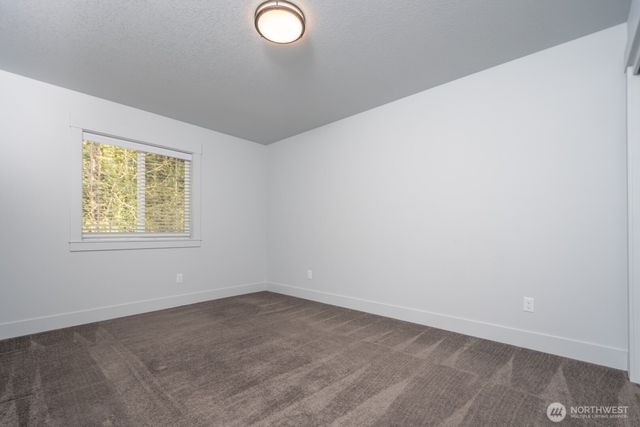 206 Oak Street, Winlock, WA 98596