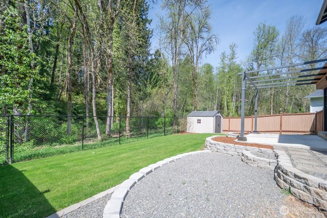 206 Oak Street, Winlock, WA 98596