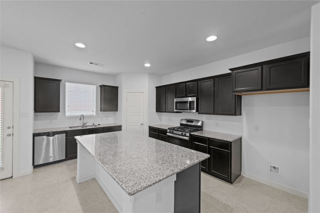 8418 Trickham Bend, Fort Worth, TX 76131