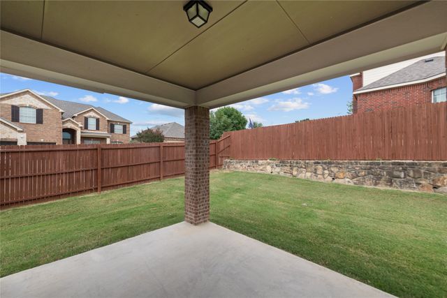 8418 Trickham Bend, Fort Worth, TX 76131