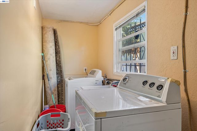 3521 Pierson Street, Oakland, CA 94619