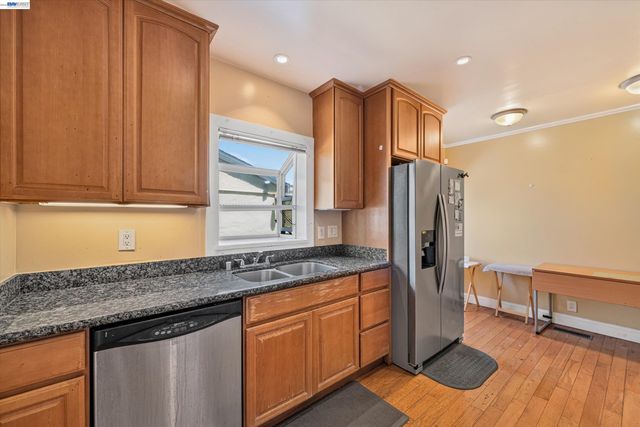 3521 Pierson Street, Oakland, CA 94619