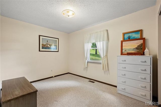 118 Wallach Drive, Murphy, MO 63026