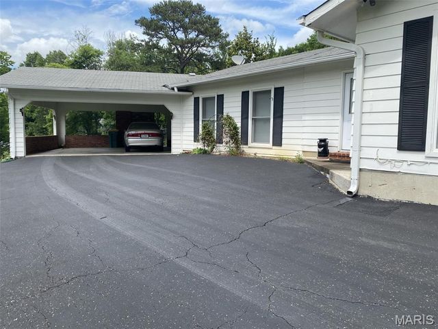 118 Wallach Drive, Murphy, MO 63026