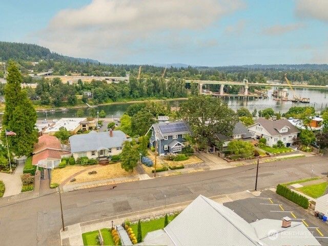 909 Center Street, Oregon City, OR 97045