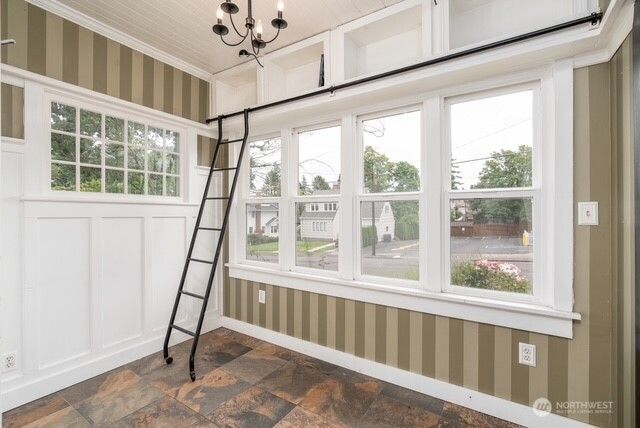 909 Center Street, Oregon City, OR 97045