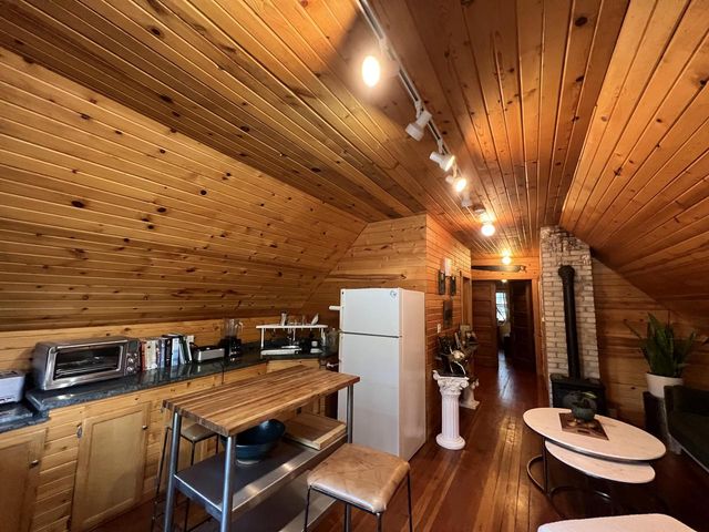 5947 N 35th STREET, Milwaukee, WI 53209