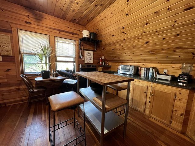 5947 N 35th STREET, Milwaukee, WI 53209