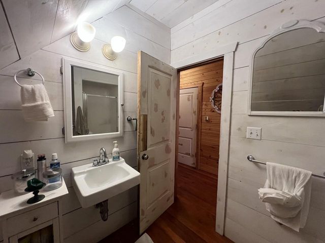 5947 N 35th STREET, Milwaukee, WI 53209