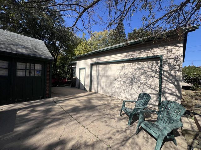 5947 N 35th STREET, Milwaukee, WI 53209