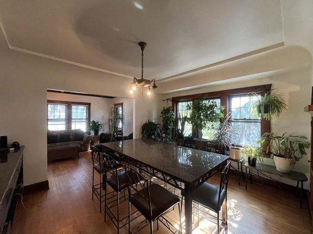 5947 N 35th STREET, Milwaukee, WI 53209