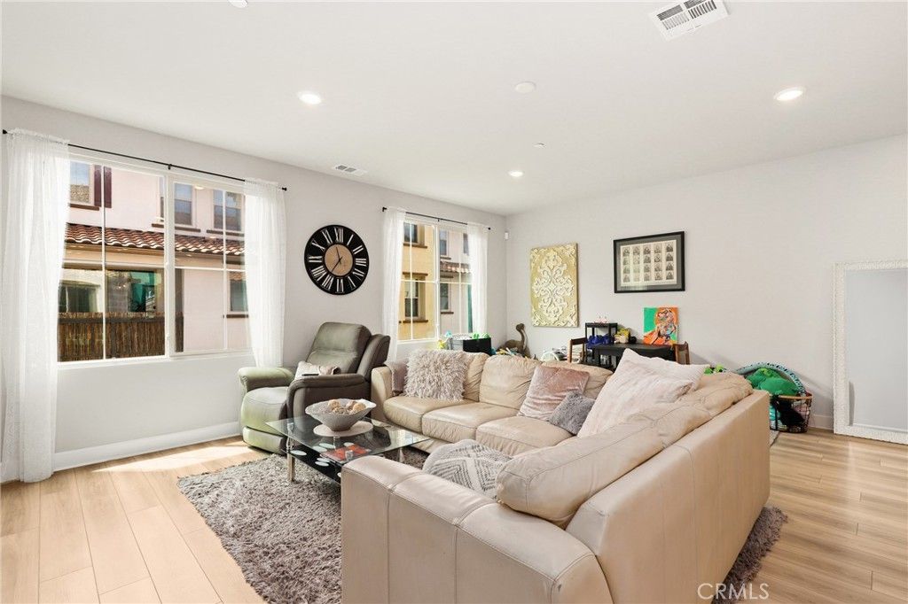 Image 4 of property listing at 7269 Highwater, Huntington Beach, CA 92648