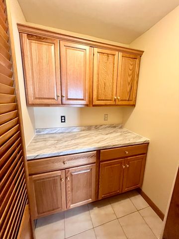 34 Medford St 1, Medford, MA 02155