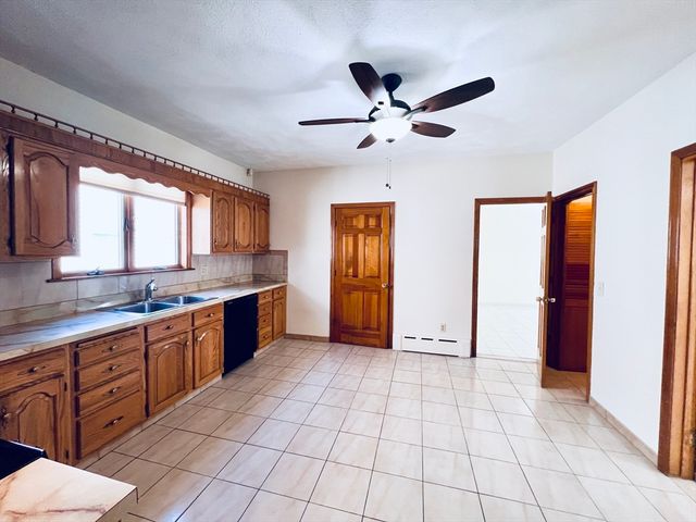 34 Medford St 1, Medford, MA 02155