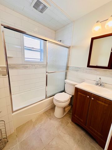 34 Medford St 1, Medford, MA 02155