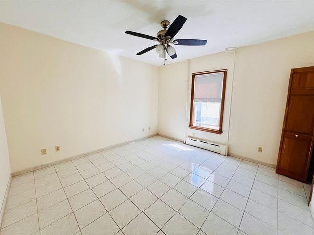 34 Medford St 1, Medford, MA 02155