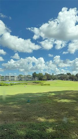 9461 Evergreen Place 305, Davie, FL 33324