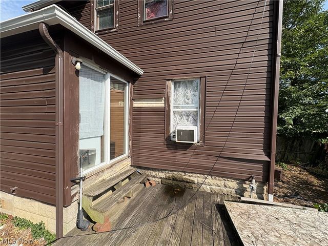 780 Bonnie Brae Avenue SE, Warren, OH 44484