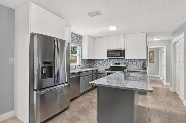 6206 S ADELIA AVENUE, Tampa, FL 33616