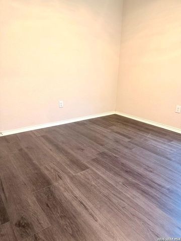 314 Pradera Cv, San Antonio, TX 78237
