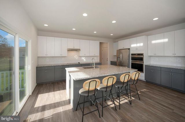 314 LIBERTY HALL DR, Fredericksburg, VA 22406