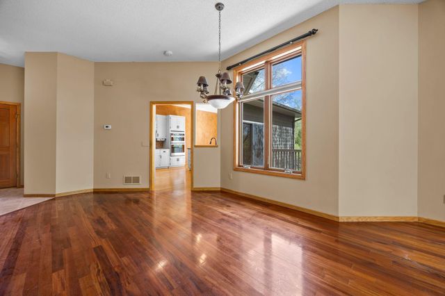 18067 Judicial Way S, Lakeville, MN 55044