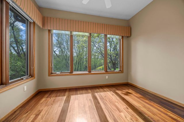 18067 Judicial Way S, Lakeville, MN 55044