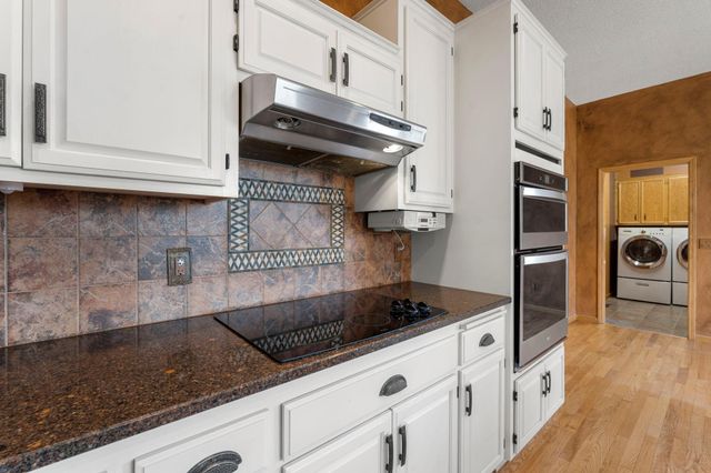 18067 Judicial Way S, Lakeville, MN 55044
