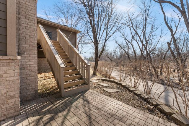 18067 Judicial Way S, Lakeville, MN 55044