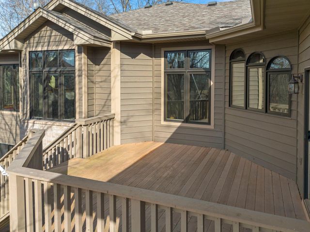 18067 Judicial Way S, Lakeville, MN 55044