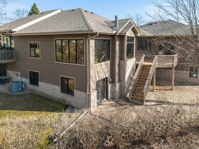18067 Judicial Way S, Lakeville, MN 55044