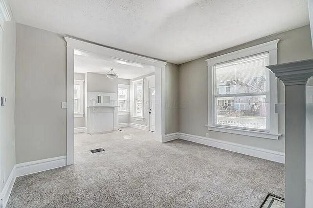 94 N Oakley Avenue, Columbus, OH 43204