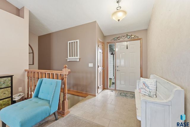 1905 S Shaw Ave Avenue, Sioux Falls, SD 57106