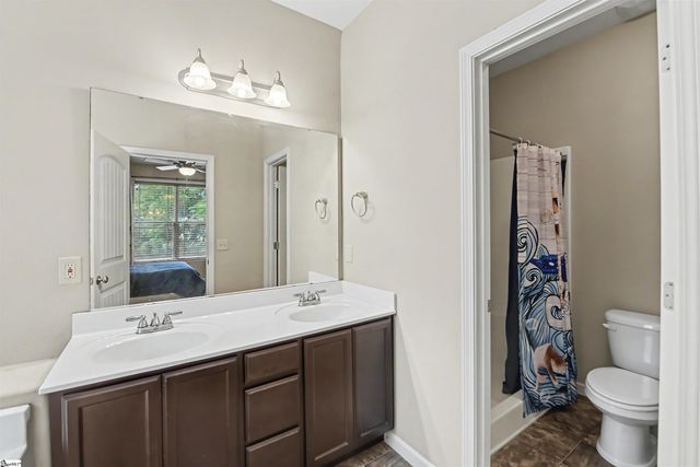 119 Colewood Place, Simpsonville, SC 29681