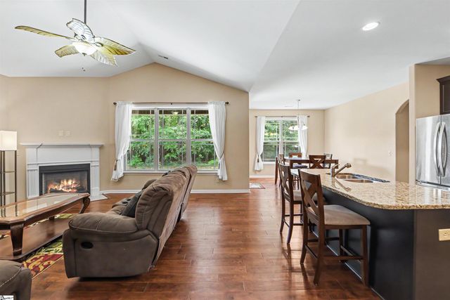 119 Colewood Place, Simpsonville, SC 29681