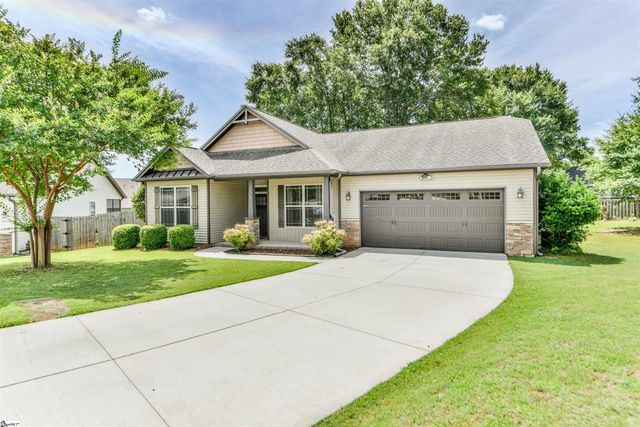 119 Colewood Place, Simpsonville, SC 29681