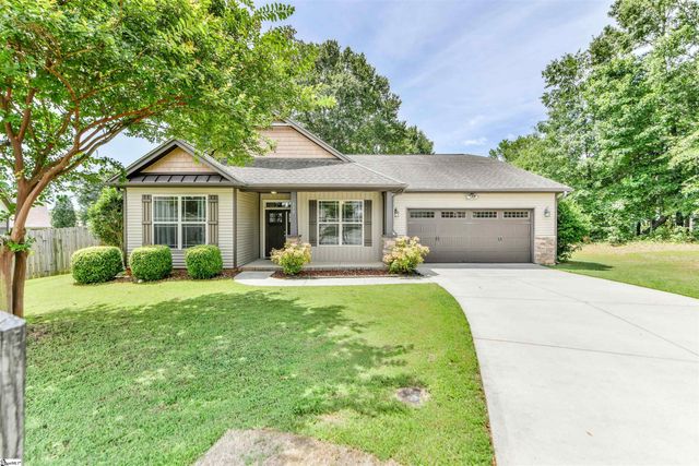119 Colewood Place, Simpsonville, SC 29681