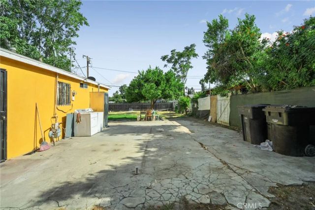 1949 W 19th Street, San Bernardino, CA 92411