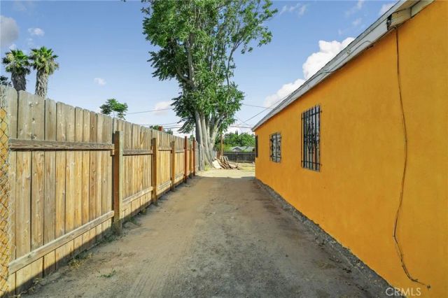 1949 W 19th Street, San Bernardino, CA 92411
