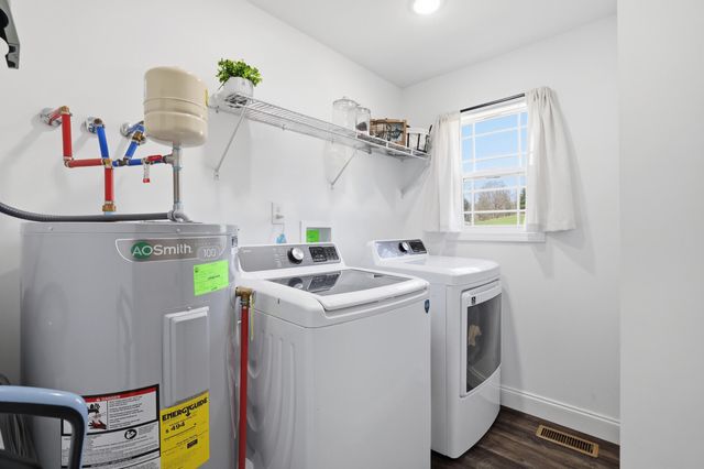 930 Pine Hill Brock Road, London, KY 40741