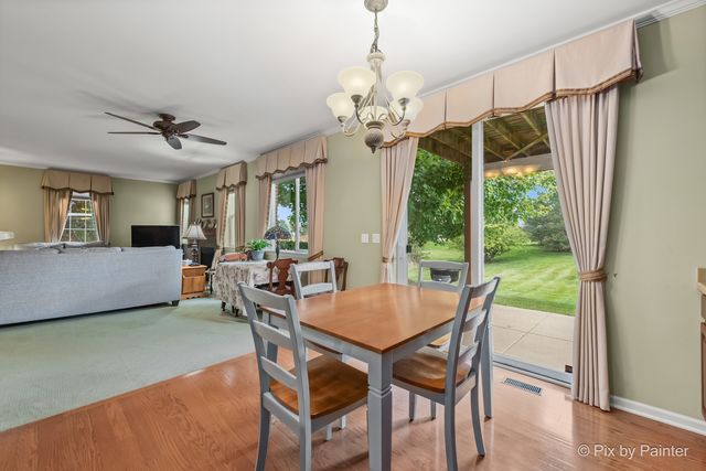 1028 DRAPER Road, Mchenry, IL 60050