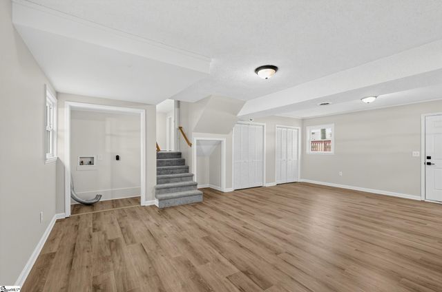 202 Vinewood Court, Simpsonville, SC 29680