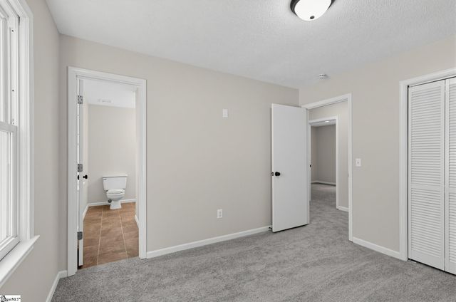 202 Vinewood Court, Simpsonville, SC 29680