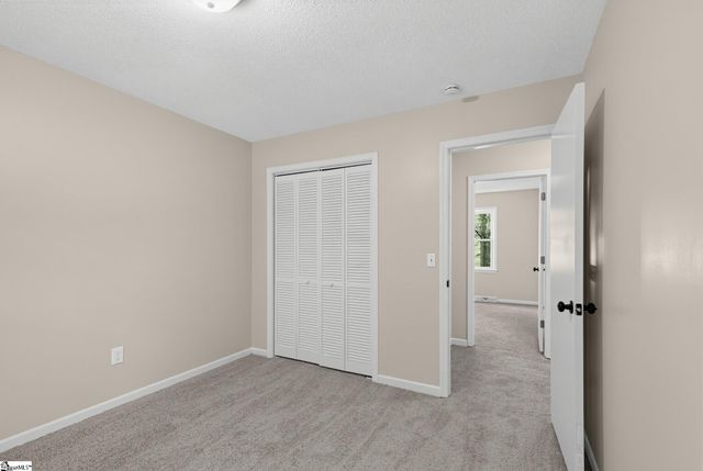 202 Vinewood Court, Simpsonville, SC 29680