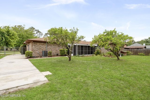 1005 HIBERNIA FOREST Drive, Fleming Island, FL 32003